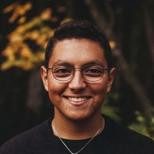 Meet your Posher, Andres